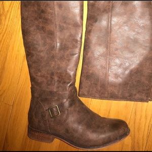 Brown Boots Size 10